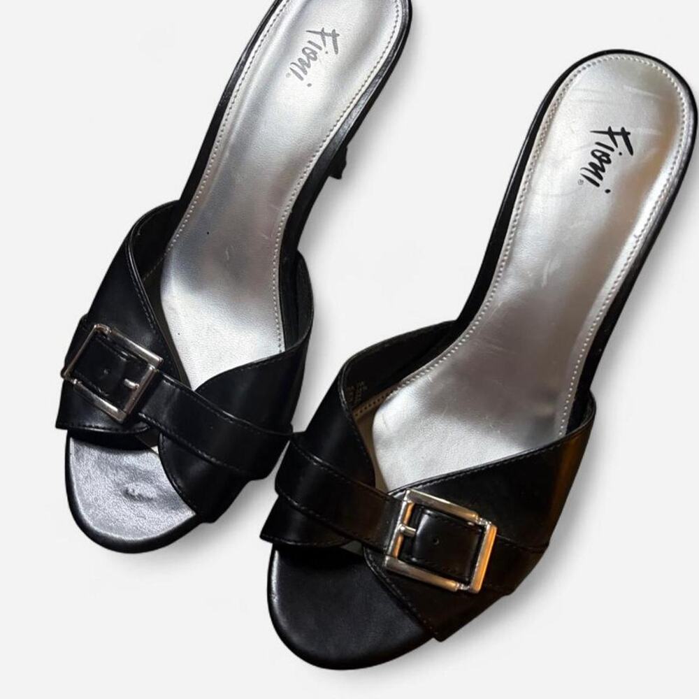 Black leather Fioni Heels with Buckle - Size 7